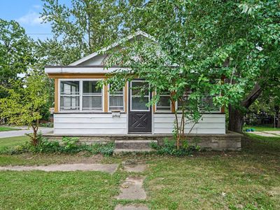 952 Calvary Ave NW