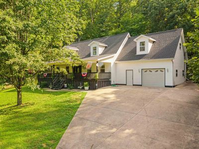 2105 Whites Creek Rd