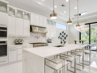 13306 Artisan Circle Palm