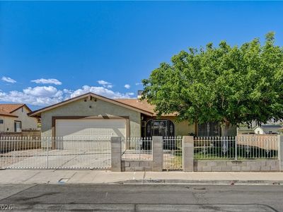 3998 Shady Oak Dr