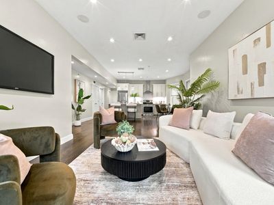 9 Lithgow St #1