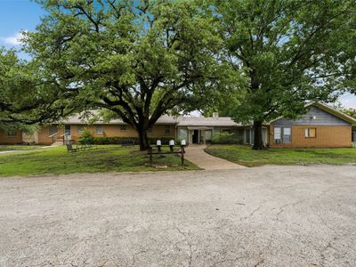 Property at 2323 N 39th St, Waco, TX