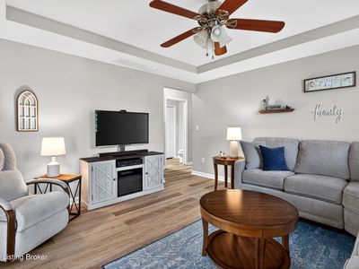 864 Garden Pointe Dr