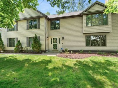 25 Dexter Rd