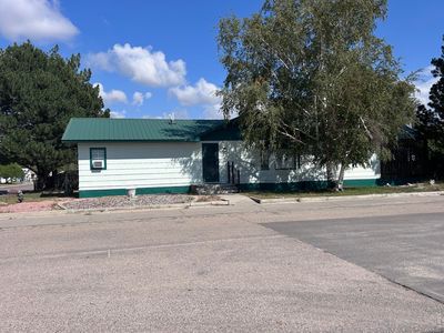 114 Linden Dr