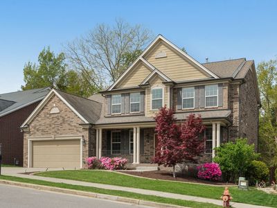 8528 Beautiful Valley Dr