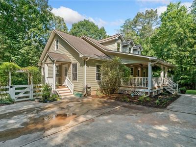 194 Deerfield Dr