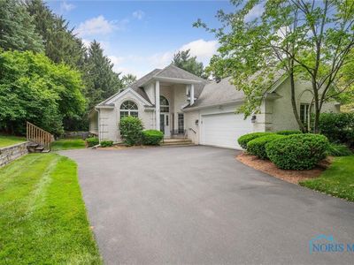 7445 Country Commons Ln #7445