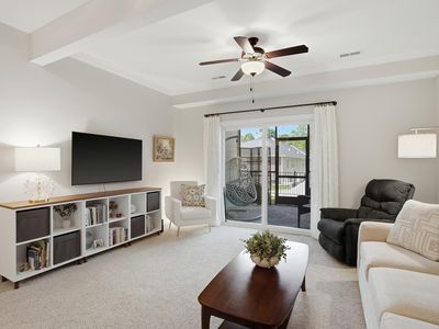 4004 W Worley St Unit 107