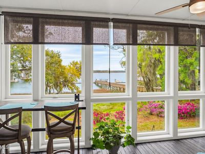 10 Riverwind Drive