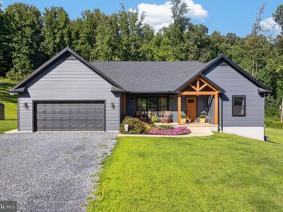 1455 Laurel Dr