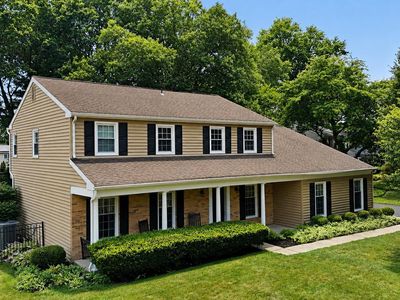 817 Stark Cir