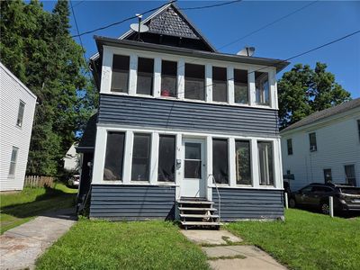 14 Columbia St