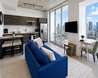 151 SE 1st St APT 2406