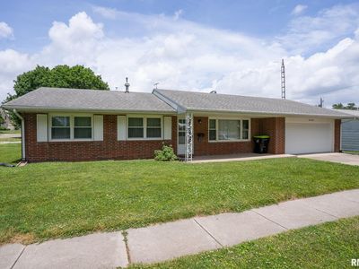 101 E Logan St
