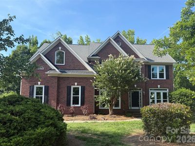 2421 Arden Gate Ln