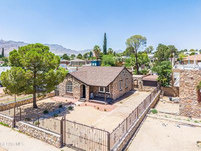 4533 Hueco Ave