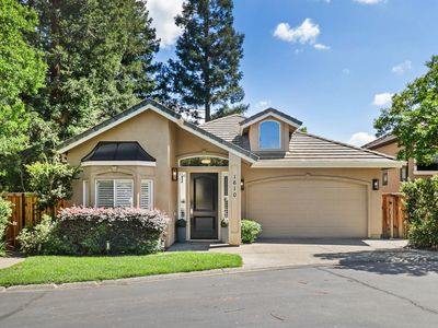1610 Arden Bluffs Ln