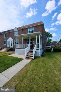 939 Maple Ave