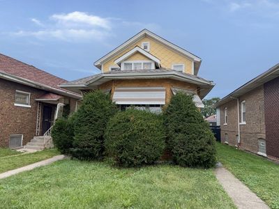 7343 S Prairie Ave