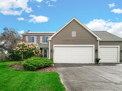 Property at 1121 Millcreek Ln, Algonquin, IL