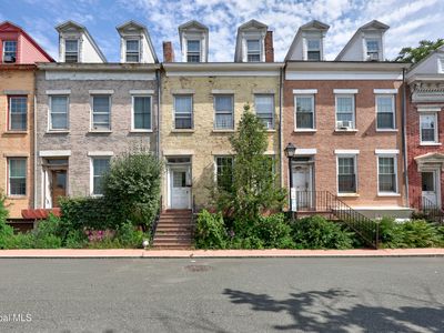 54 Westerlo Street # 22