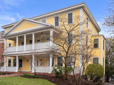 71 Perkins St #3