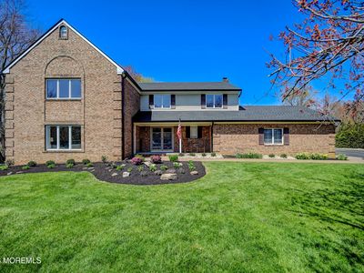 23 Red Hawk Road S