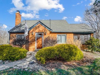 7492 Bridgetown Rd