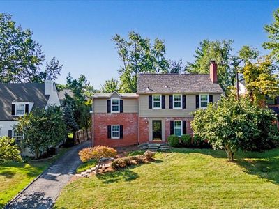 12 Beverly Dr