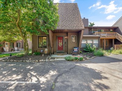6544 Kingsbridge Dr #4