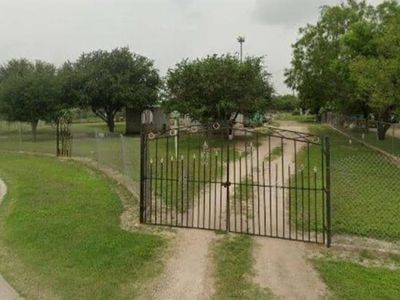 15813 Monte Morelos Ln