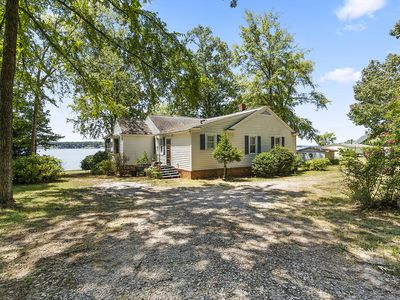 2283 Pineland Shores Cir