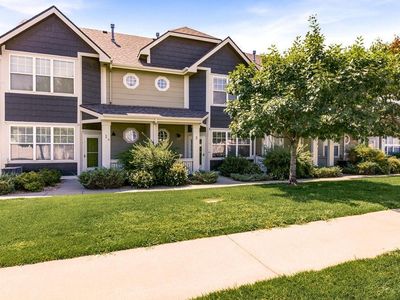 6455 Chardonnay St #2
