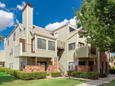 3129 Sondra Dr APT 102