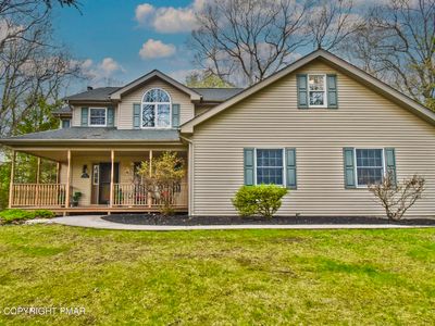 Property at 43 Hickory Dr, East Stroudsburg, PA