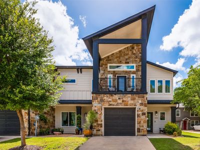 410 N Pecan St