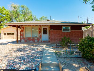 2250 Hall Ave