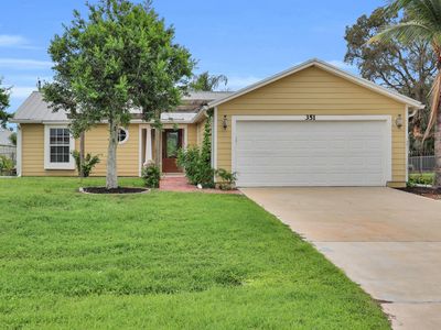 351 SW Dwight Avenue