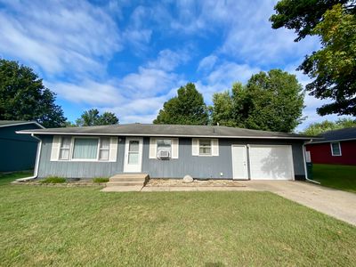 1064 Albin Dr