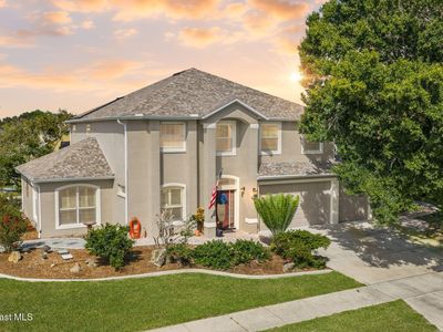 889 Woodbine Dr