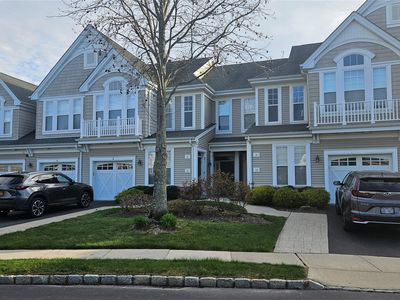 8 Symphony Drive