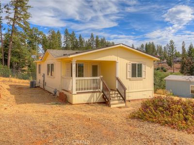 1221 Lurena Ln