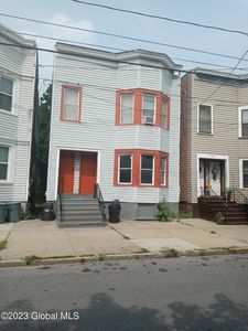 609 Livingston Avenue