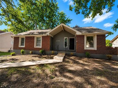 201 SE Princeton Pl