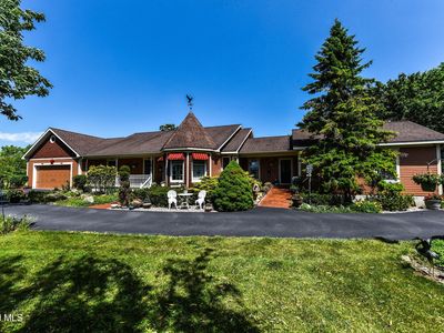 625 McKay Road
