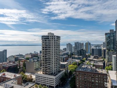 2100 3rd Avenue #2104