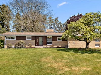 123 Central Dr