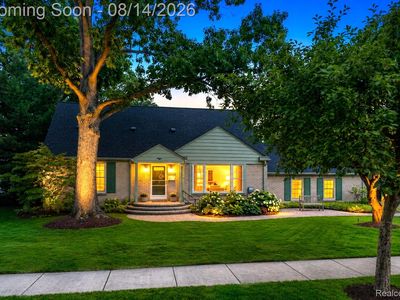 32312 Arlington Dr