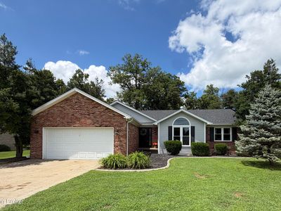 2812 Oakwood Dr